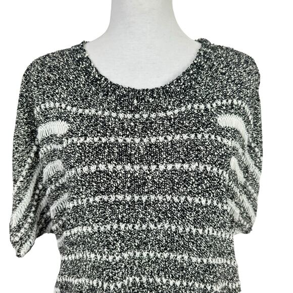 Elizabeth and James Black & White Knit Boxy Short Dolman Sleeve Pullover Sweater - Picture 4 of 10